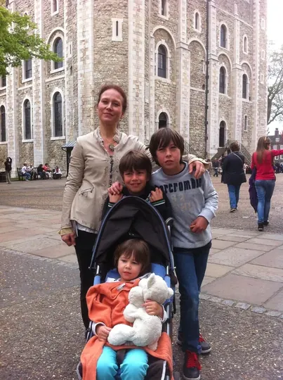 Simonetta, mom of three